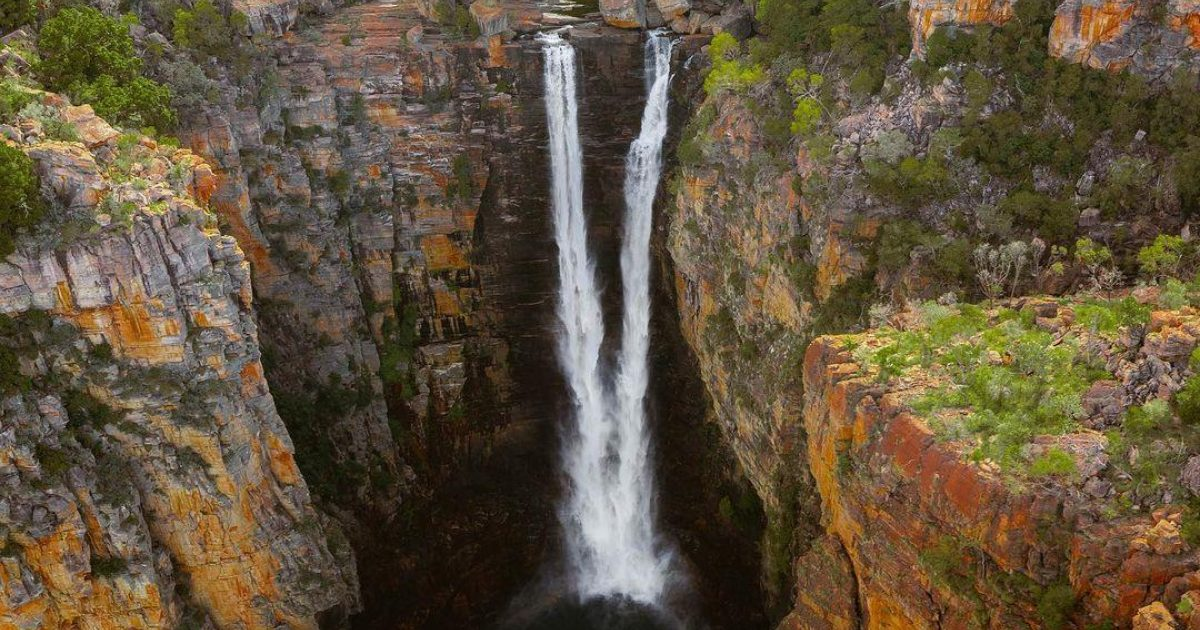 Embark on a 5-day adventure through Kakadu National Park with our guided tours